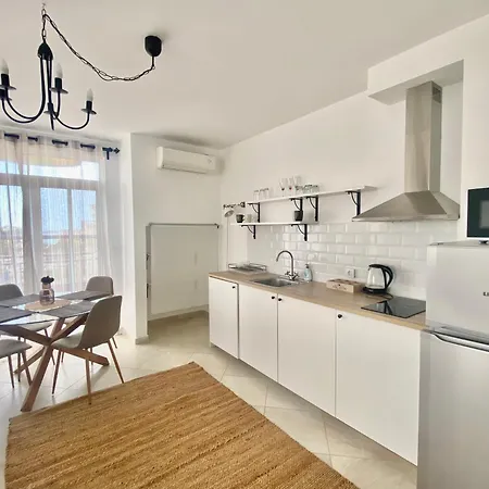 Διαμέρισμα и студия в комплекс Flores Garden *