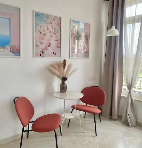 Appartamento и студия в комплекс Flores Garden Chernomorets