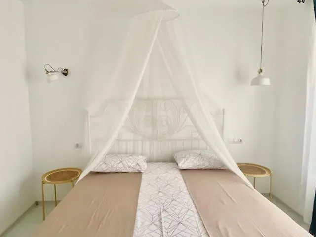 Appartamento и студия в комплекс Flores Garden *