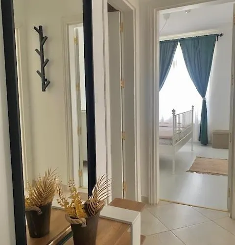 и студия в комплекс Flores Garden *