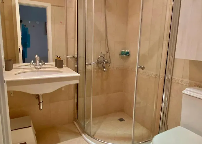 и студия в комплекс Flores Garden Appartamento Chernomorets