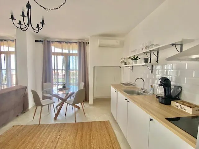 и студия в комплекс Flores Garden *