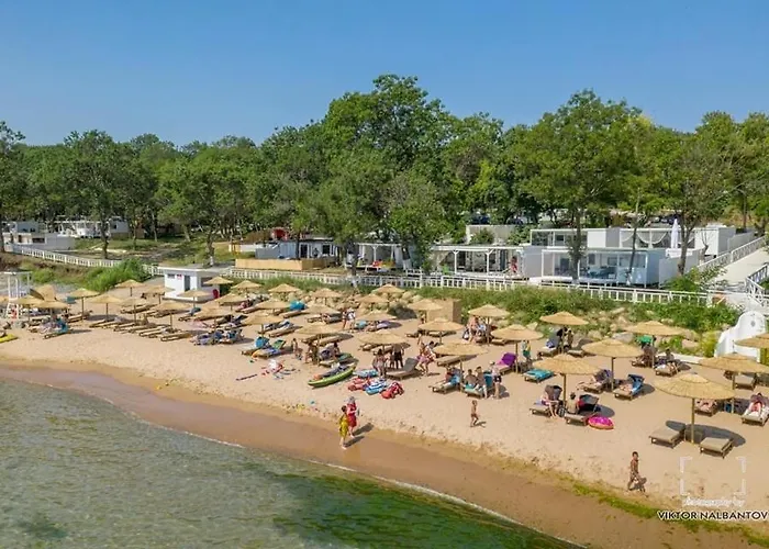 Apartament и студия в комплекс Flores Garden