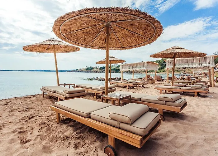 и студия в комплекс Flores Garden Apartament Cernomoreț