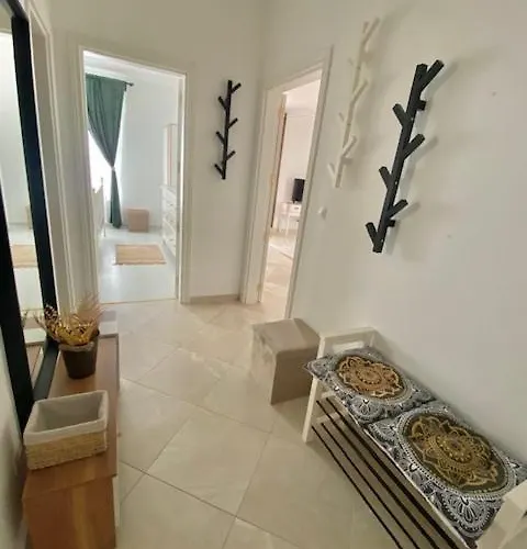 Apartament и студия в комплекс Flores Garden Cernomoreț