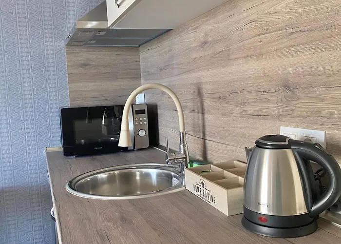 и студия в комплекс Flores Garden Cernomoreț